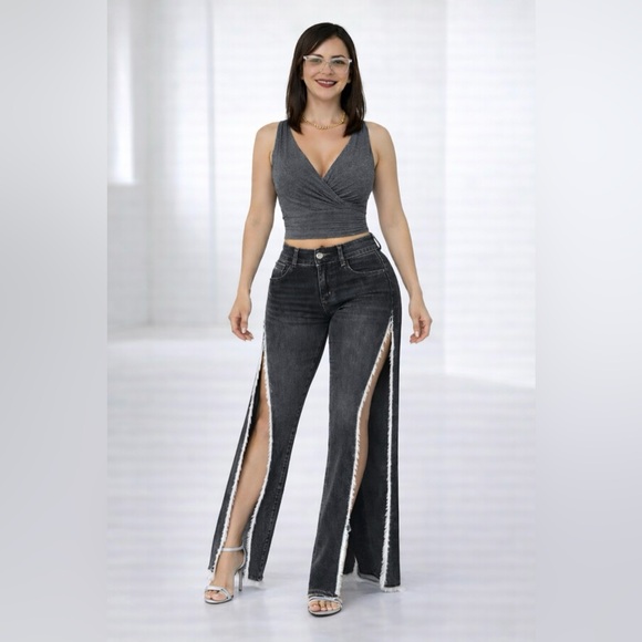 TEMPTATION CUT DENIM Slit Pants – Bold Move Edition - Picture 6 of 15